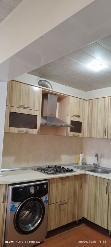 Köhnə tikili: Bakı, Köhnə Günəşli, 2 otaqlı, Köhnə tikili, m. Əhmədli, 60 kv. m -da lalafo.az — 15 Köhnə tikili: Bakı, Köhnə Günəşli, 2 otaqlı, Köhnə tikili, m. Əhmədli, 60 kv. m — 15