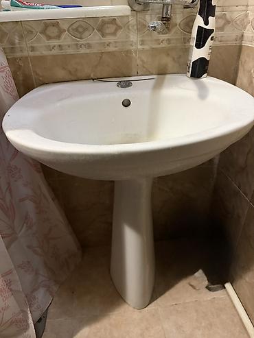 keramik: Keramik hamam lavabosu – ayaqlı model — 1