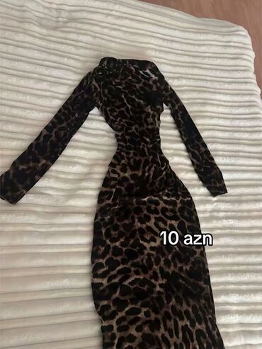 Pencəklər: Qadın geyimləri – müxtəlif modellər - Qara qısa bleizer: klassik — 7