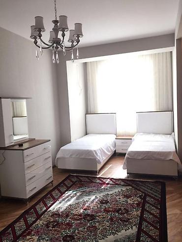 tifani dest: İcarəyə verilir 4 otaqlı yeni tikili 180 m², Nizami m. Kateqoriya — 6