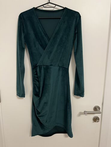 plis haljina: S (EU 36), bоја - Zelena, Večernji, maturski, Dugih rukava
