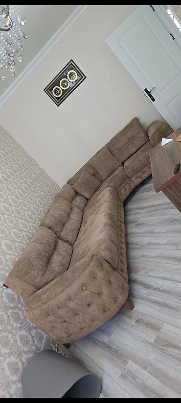 Divanlar: Künc divan açılır baza var 550 manat ölçüsü 2*3 ünvan Yeni güneşli — 1