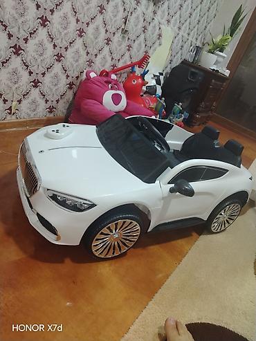 Uşaq dünyası: Uşaq pultlu elektrik maşını - Korpus: ağ rəng, premium krossover — 3