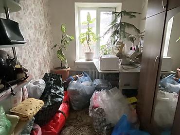 Продажа коттеджей и домов: 🏡 ПРОДАЁТСЯ ДОМ 📍 Район: Щербакова / Тулебердиева 🏠 Комнаты: 4 📐 — 5