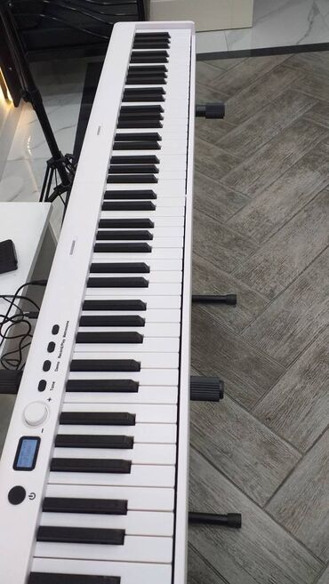 Pianolar: Piano, Rəqəmsal, Yeni, Rayonlara çatdırılma, Pulsuz çatdırılma, Ödənişli çatdırılma -da lalafo.az — 15 Pianolar: Piano, Rəqəmsal, Yeni, Rayonlara çatdırılma, Pulsuz çatdırılma, Ödənişli çatdırılma — 15