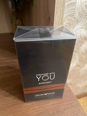 Ətriyyat: Stronger with you intensely Emporium Armani 50 ml hədiyyə verilib 70