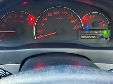 estima acr40: Toyota Ipsum: 2002 г., 2.4 л, Автомат, Бензин, Минивэн — 10