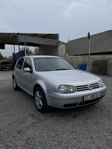 камаз 10 т: Volkswagen Golf: 2004 г., 1.6 л, Механика, Бензин, Хэтчбэк