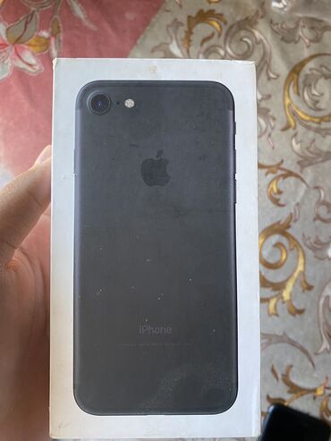 iphone x 2 ci el: IPhone 7, 32 GB, Jet Black, Barmaq izi