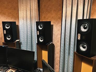 blu ray disk: Məhsul: EVE Audio SC307 aktiv studiya monitorları ( 3 ədəd ) 3 ədəd — 1