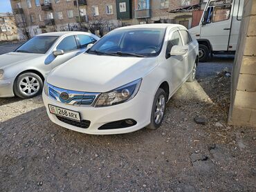 BYD: BYD F6: 2017 г., 1.6 л, Робот, Электромобиль, Седан