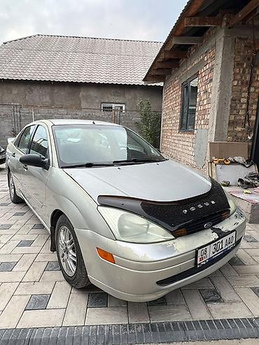 Ford Focus: 2000 г., 2 л, Автомат, Бензин, Седан