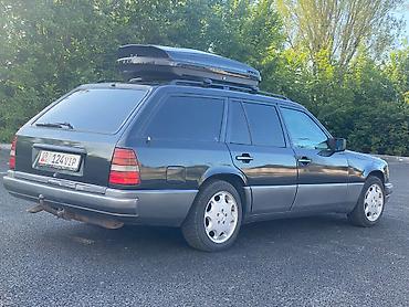 Mercedes-Benz: Mercedes-Benz E-Class: 1993 г. — 7