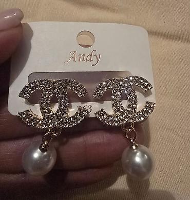 Accessories: Mindjuše CC znak sa cirkonima, srebrne i zlatne boje, bizuterija. Kao — 7