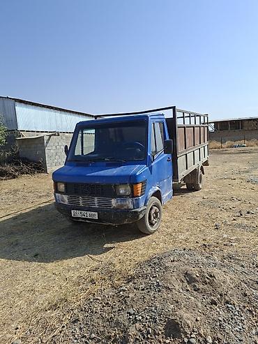 mers 817: Грузовик, Mercedes-Benz, Стандарт, 4 т, Б/у — 1