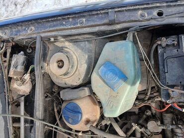 Volkswagen: Volkswagen Passat Variant: 1989 г., 1.8 л, Механика, Бензин, Универсал — 11