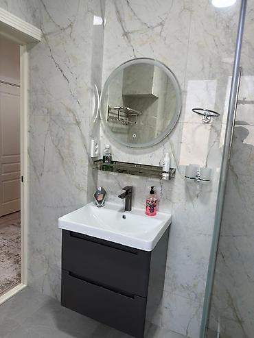 Үйлөр: 4 бөлмө, 130 м², 4500 соток, Бишкек, Көк-Жар ж/м — 8