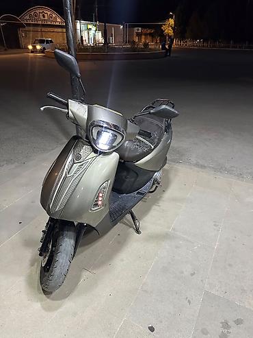 elektrikli skuterler m4 max: - 125, 125 sm3, 2023 il, 23000 km — 1