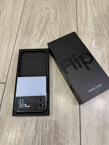озу ddr2: Samsung Galaxy Z Flip 4, Б/у, 256 ГБ, цвет - Фиолетовый, eSIM
