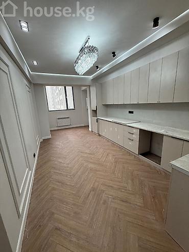 Продажа квартир: 3 комнаты, 100 м², Элитка, 3 этаж — 10