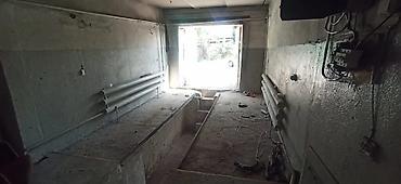 car parking: Сдаю Помещение целиком под 4 и более бокс(а), 250 м², Смотровая яма — 3