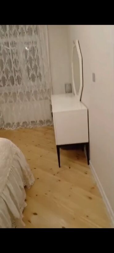 Uzunmüddətli kirayə mənzillər: Elimler metrosun yaxınlıqı 82 saylı körpələr evin yaxınlıqı BDU AZTU — 2