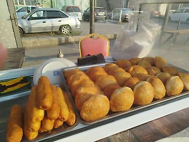Выпечка, хлебобулочные изделия: Пышки/пончики жареные - Свежие воздушные шарики-пышки, обжаренные до — 8