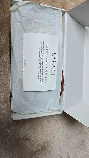 zelene starke converse: Lauren Ralph Lauren ženske sandale – kožne japanke sa kaišem - Model — 5