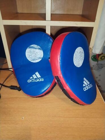 ZX: Adidas fokus yastıqları (mitts) – cüt. - Rəng: mavi ön səth, qırmızı