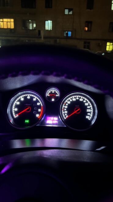 Opel: Opel Astra – Hatchback Maşın normal vəziyətdədir xırda kosmetik — 8