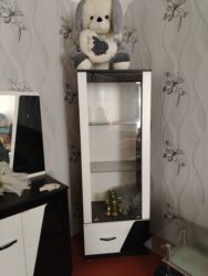 Masa və oturacaq dəstləri: Qonaq otağı üçün, İşlənmiş, Açılmayan, Dördbucaq masa — 11