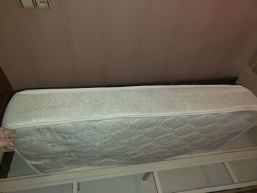 Beşiklər: Oğlan üçün, İşlənmiş, Beşik, Matras ilə, Yellənmə mexanizm ilə -da lalafo.az — 8 Beşiklər: Oğlan üçün, İşlənmiş, Beşik, Matras ilə, Yellənmə mexanizm ilə — 8