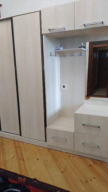 ustular: Açıq ağac tonlarında modul dəhliz dolabı - Material: laminat/LDSP — 2