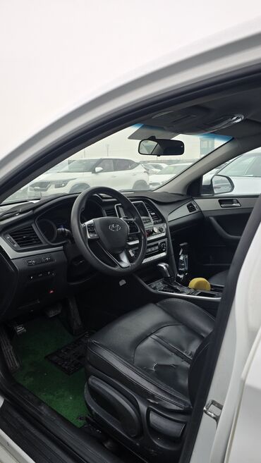 Hyundai: Hyundai Sonata: 2019 г., 2 л, Газ, Седан — 5