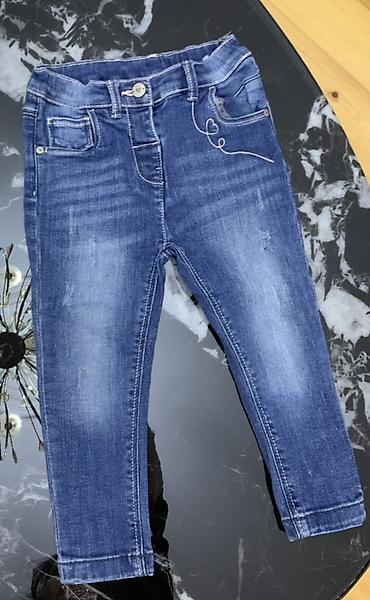 Cinslər və şalvarlar: LC Waikiki Baby cins şalvar…… - Ölçü: 12–18 ay, 80/86 sm (etiketdə — 1