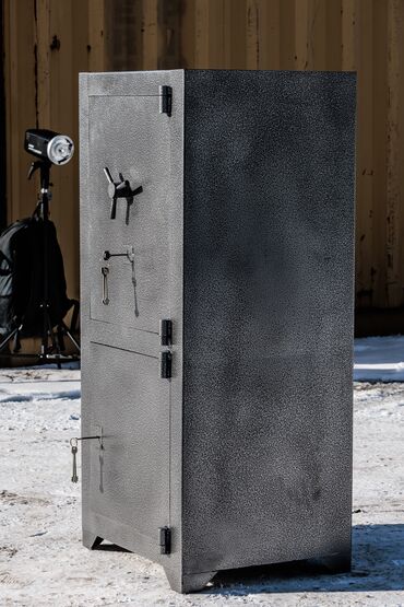 Сейфы для денег и документов: Железный сейф Размер 1300х600х500 Толщина листа 2 мм Полимерная — 11
