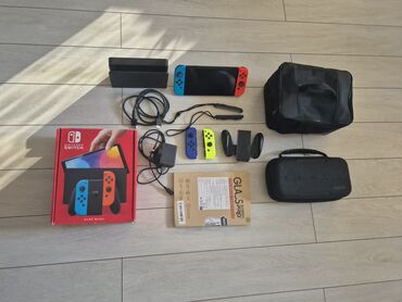 İdeal vəziyyətdə Nintendo switch OLED original. Qutusundan ferq