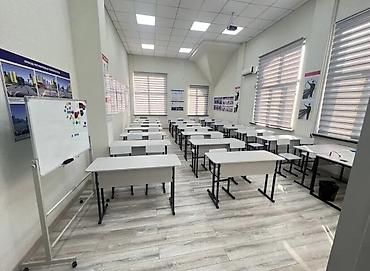 Аренда офисов: Сдается коммерческое помещение Адрес: Ахунбаева 79 / ул. Матросова 2 — 1