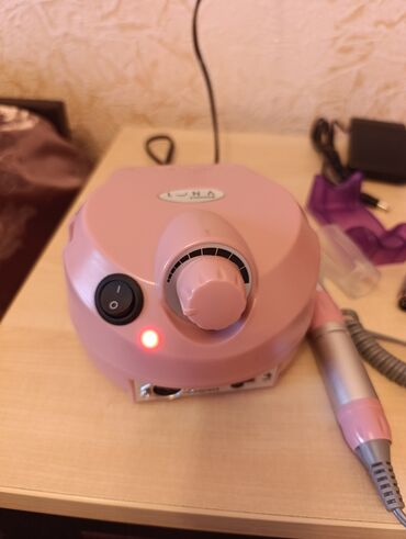 Manikür, pedikür aparatları: Peşəkar manikür seti – frez aparatı və aksesuarlar. TƏZƏDİR. 40 avroya — 9