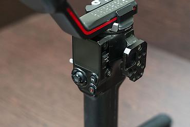 islenmis kamera: DJI Ronin RS 3 – Orijinal Vertical Rig ilə | Tam saz vəziyyətdə — 8