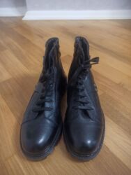 замшевые мужские ботинки: Qara rəngli kişi botları - Ölçü: 40 (altlıqda qeyd olunub) - Model