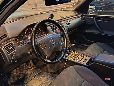 turbo az bmw e38: Mercedes-Benz E 240: 2.4 l | 2000 il Sedan — 8