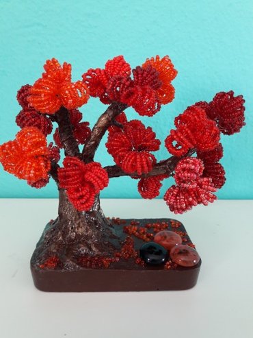 Home Decor: Το κόκκινο bonsai πανέμορφο γλυπτό από χάντρες, σύρμα, γύψο, άοσμα