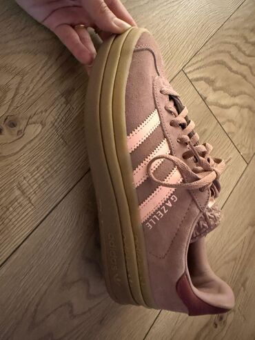 Patike: Adidas, 40 — 6