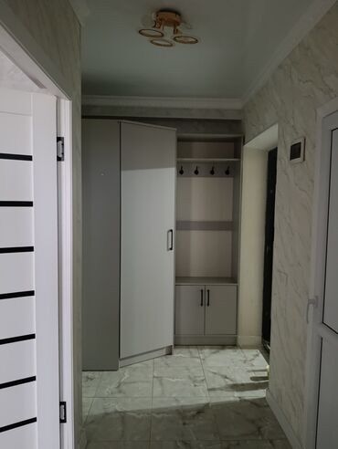 долгосрочно квартира ош: 1 комната, Агентство недвижимости, Без подселения, С мебелью частично
