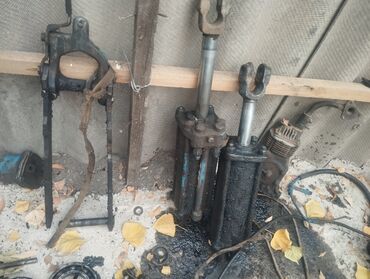 прицеп хова: Модель 80, Колдонулган