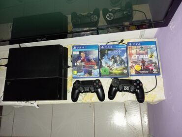 komputer üçün ekran şəkilləri: Salam ps4 fat satilir ela vezyetde. 2 orginal jostik uzerinde. istiyen