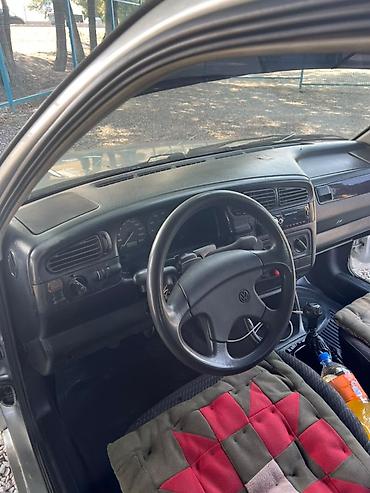 e38 bmw: Volkswagen Vento: 1994 г., Механика, Бензин, Седан — 9