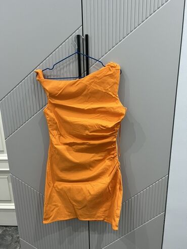Коктейльные платья: Вечернее платье, Мини, Mango, S (EU 36)