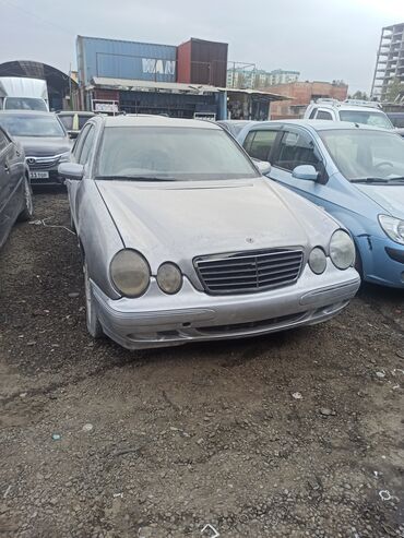 эсклас мерс: Mercedes-Benz E-Class: 2001 г., 2.2 л, Автомат, Дизель, Седан